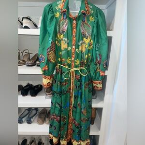 Beautiful print midi dress -Size small